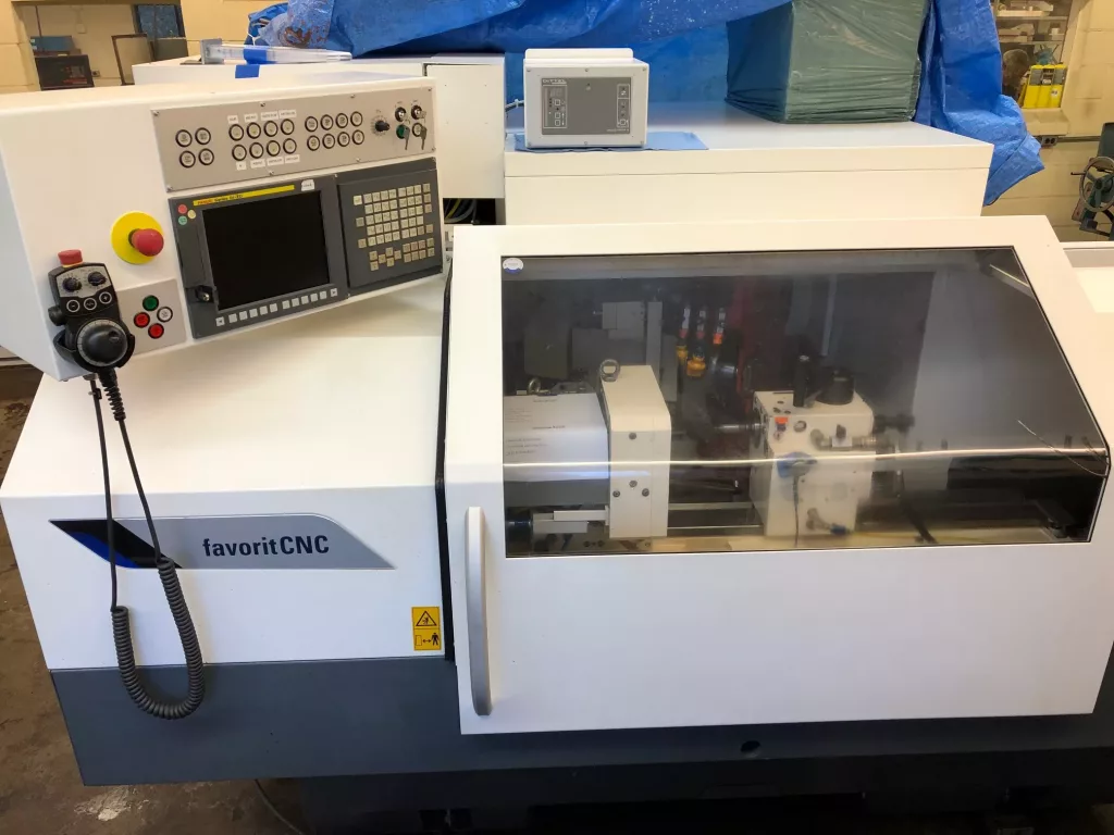 2015 KMT Streamline SL-VI Waterjet, photo 2 of 8