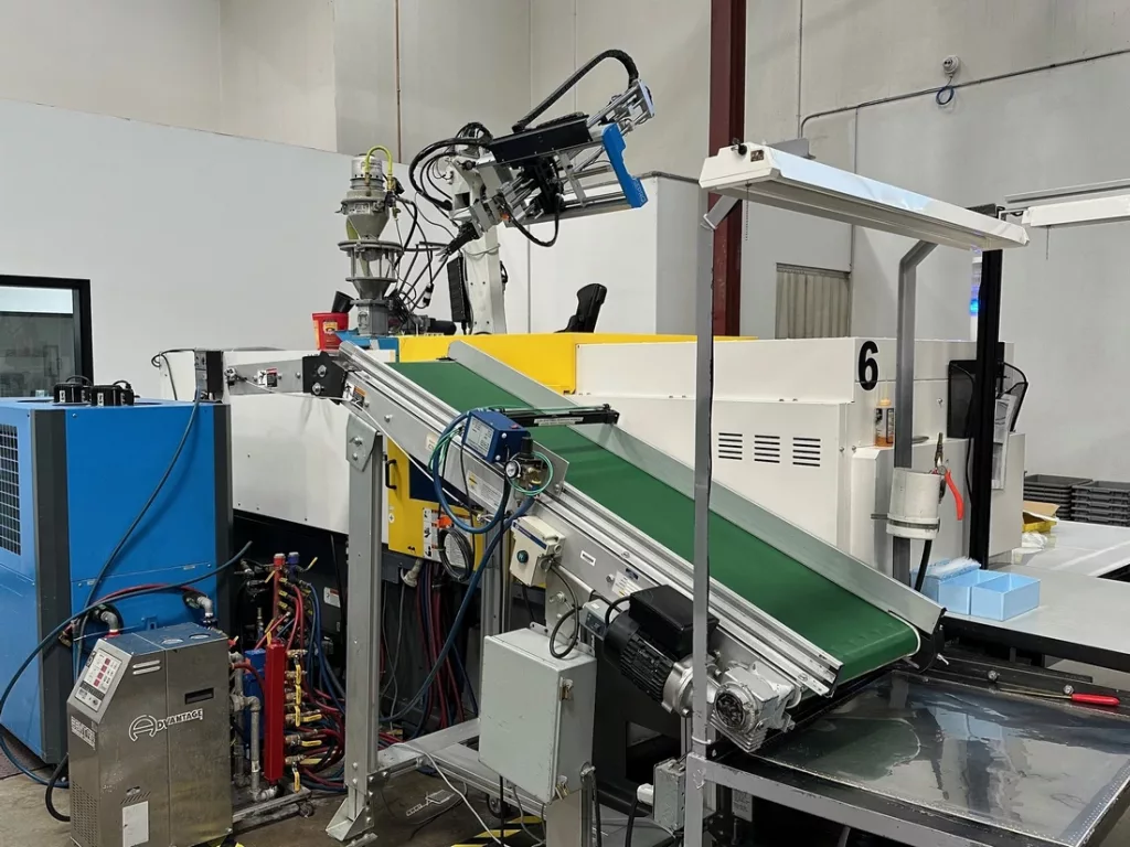 Used Cincinnati Milacron ALPHA-S110iB Injection Molding Machine For Sale