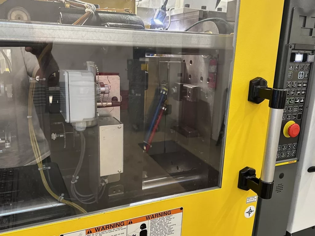 Used Cincinnati Milacron ALPHA-S110iB Injection Molding Machine For Sale