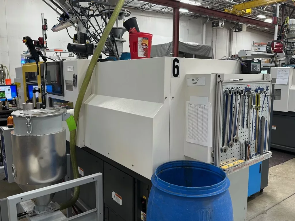 Used Cincinnati Milacron ALPHA-S110iB Injection Molding Machine For Sale