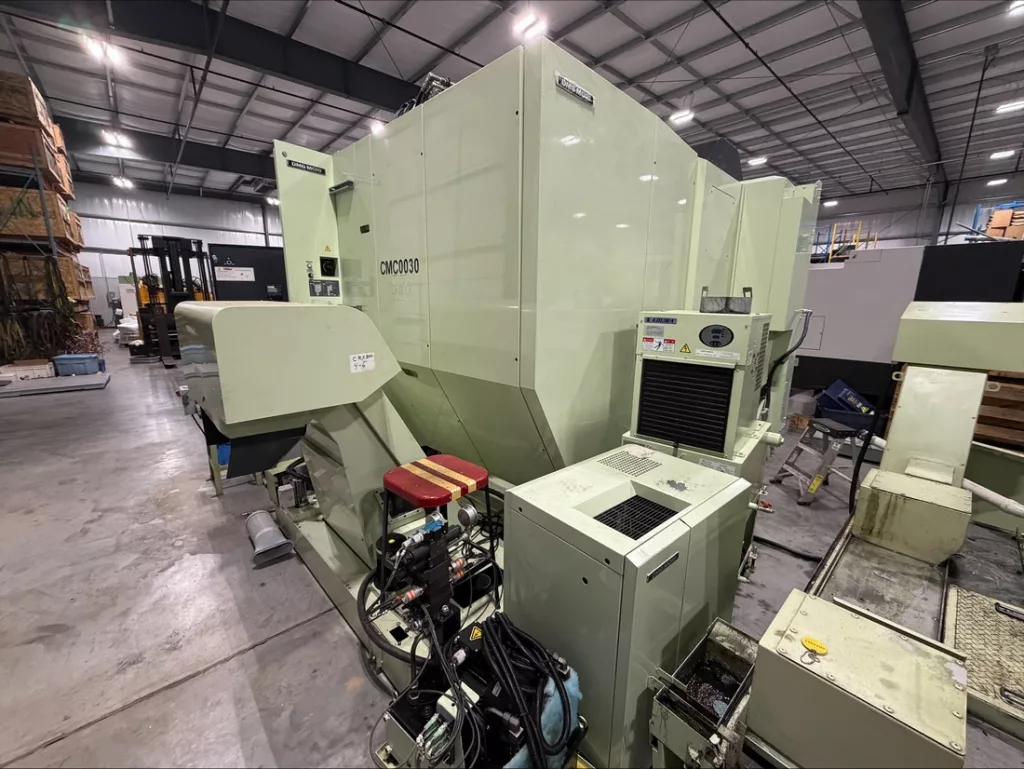 2018 DMG Mori CMX 800V CNC Vertical Machining Center, photo 4 of 6