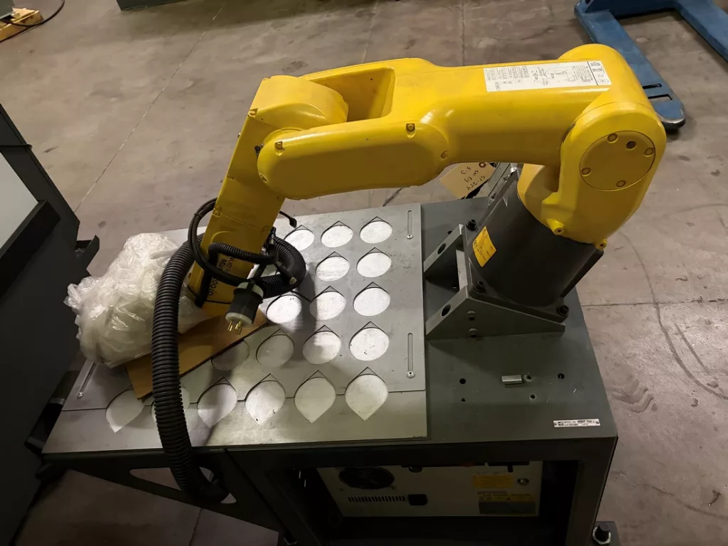 2022 Fanuc LR Mate 200iD