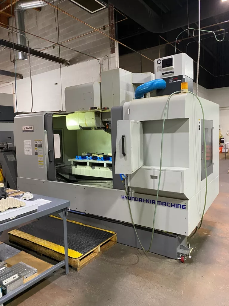 Used Hyundai Kia VX650 CNC Vertical Machining Center For Sale