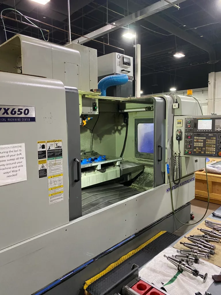 Used Hyundai Kia VX650 CNC Vertical Machining Center For Sale