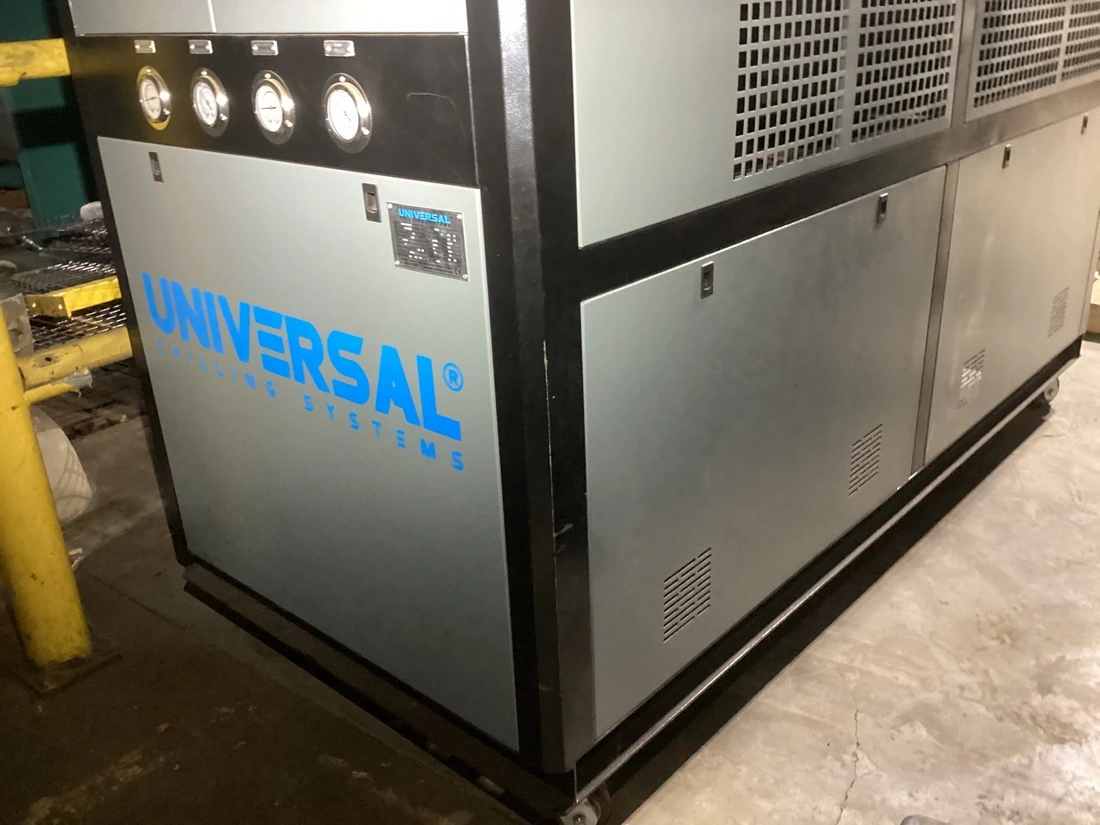 2023 Universal Chiller UCS-15AR3-SS
