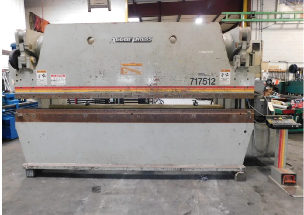 2004 Accurpress 717512