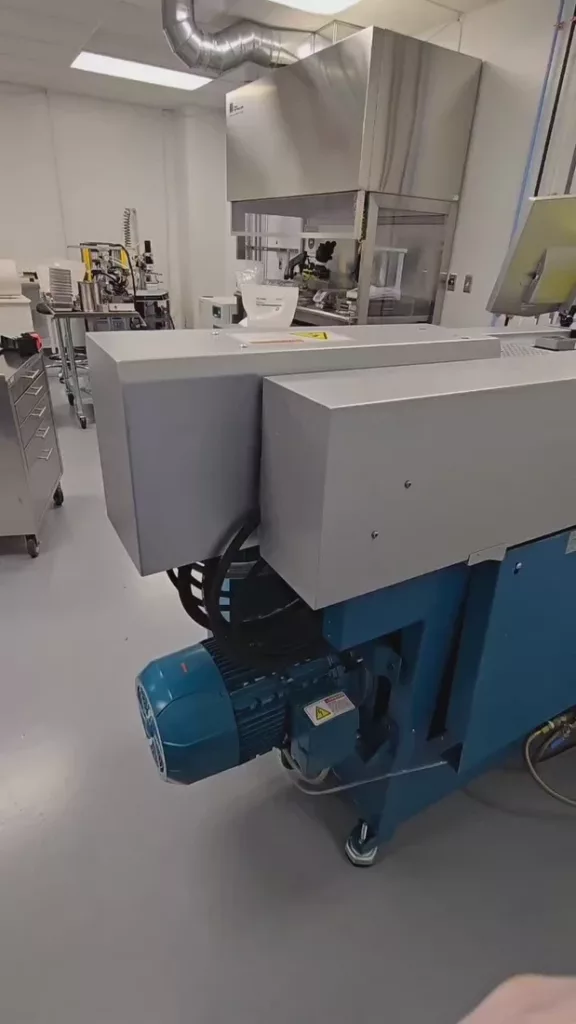 Used Boy 22A Injection Molding Machine For Sale