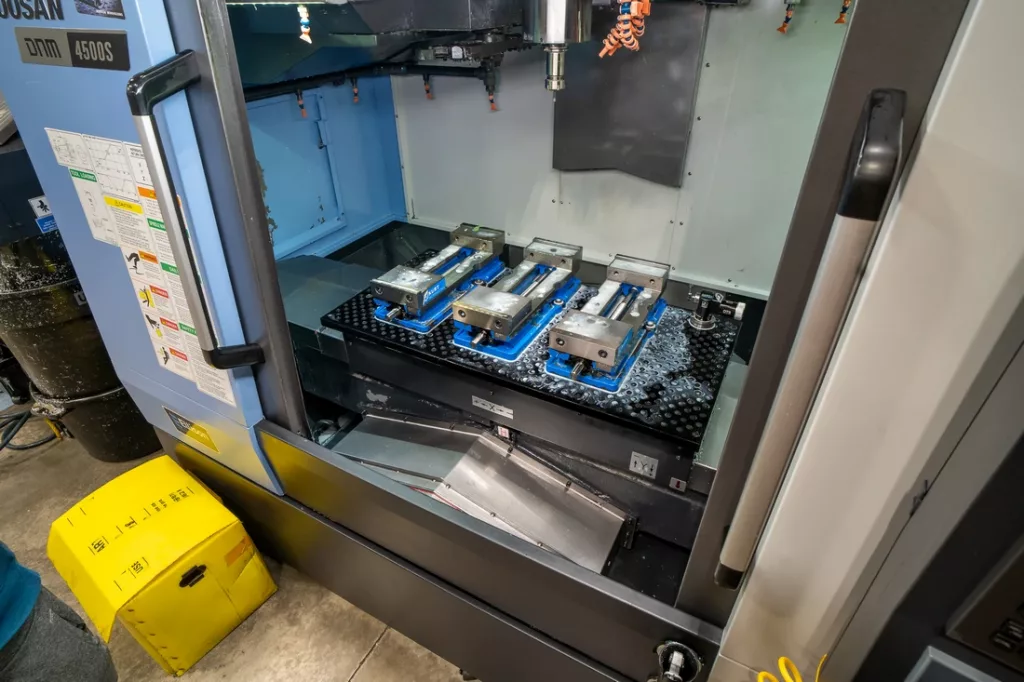 Used Doosan DNM 4500S CNC Vertical Machining Center For Sale