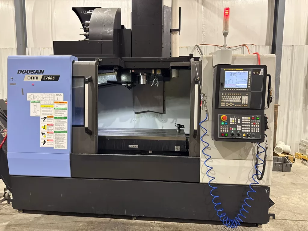 2019 Doosan DNM 5700S
