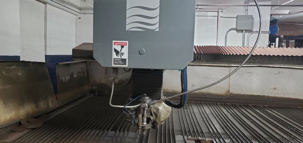 Used Flow Mach 4 4020b CNC Waterjet For Sale