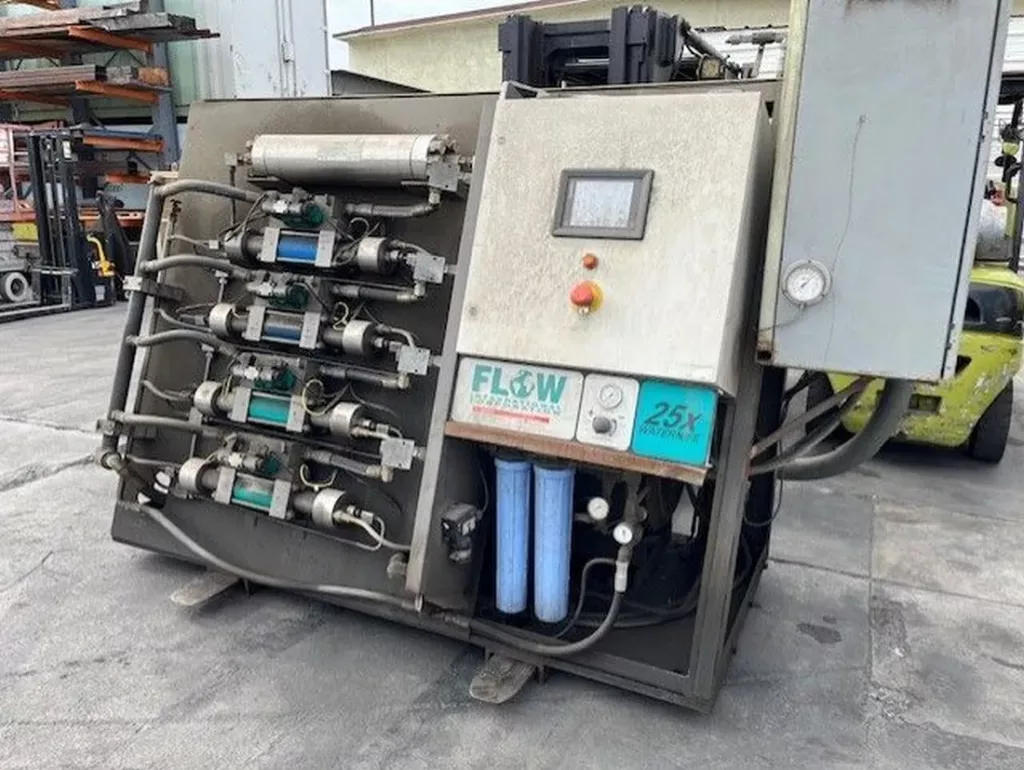 2006 Flow Waterknife 25X Waterjet, photo 1 of 4