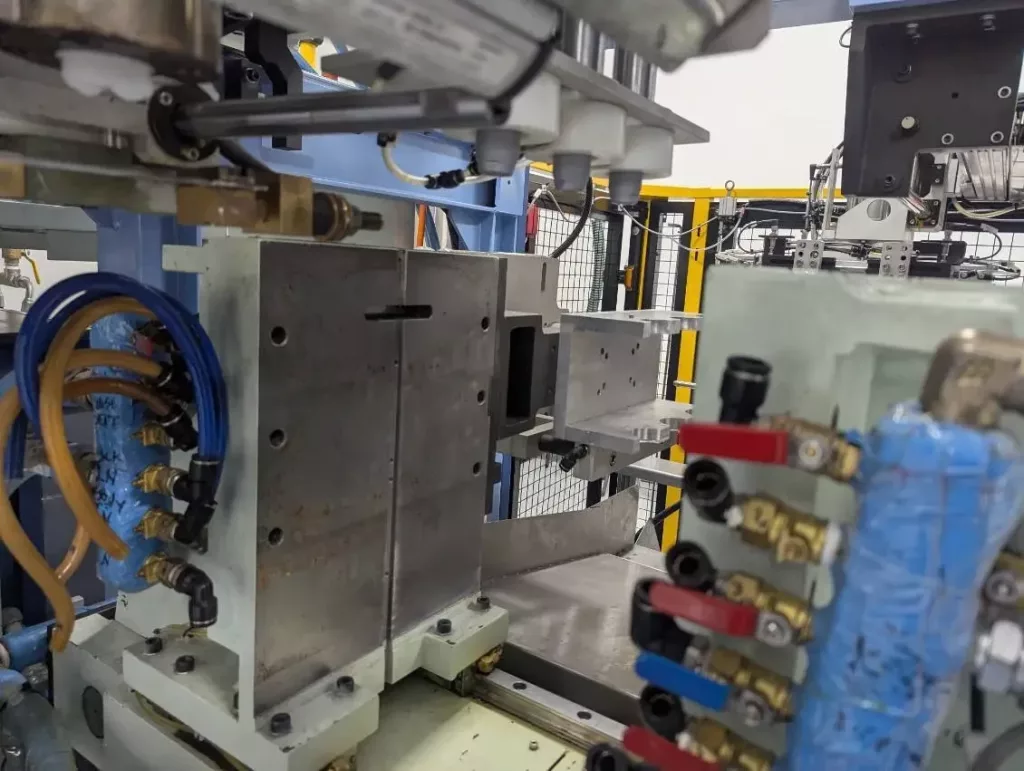 2022 Fong Kee EHB 65T03SS Blow Molder, photo 7 of 13