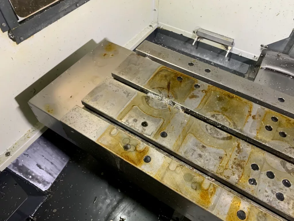 2019 Haas DM-1 CNC Vertical Machining Center, photo 7 of 16