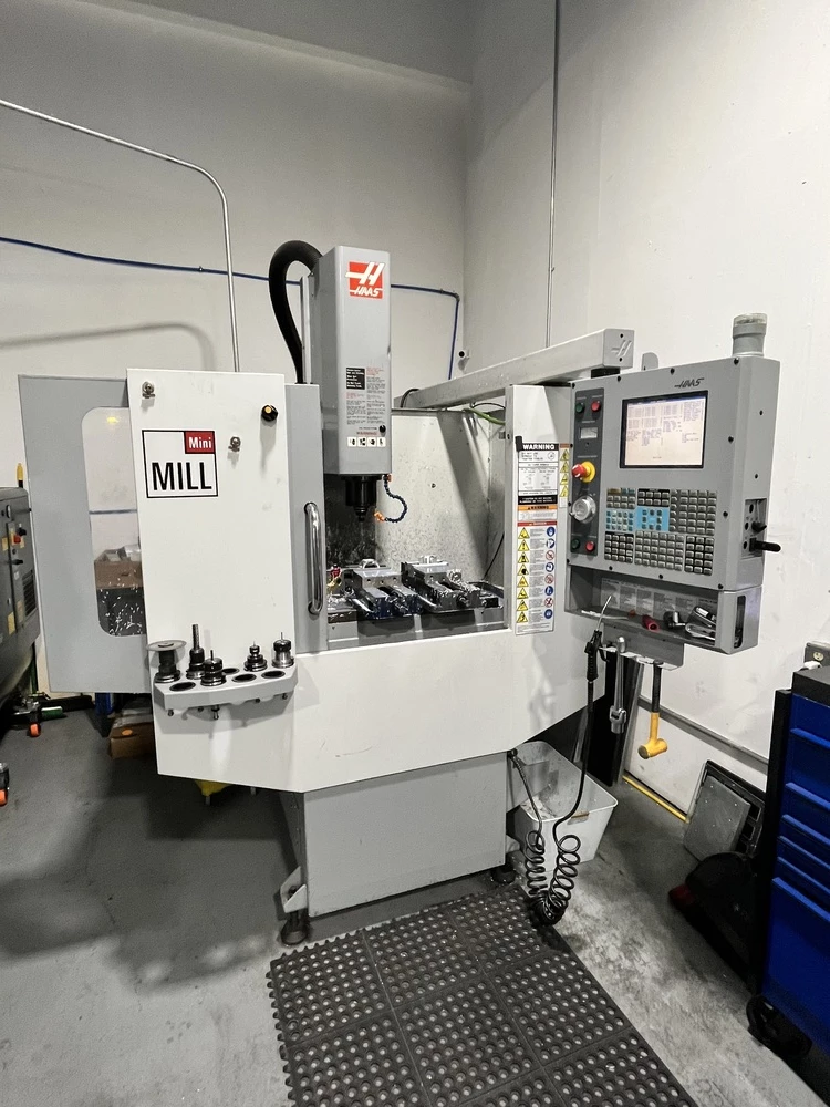 2006 Haas Mini Mill