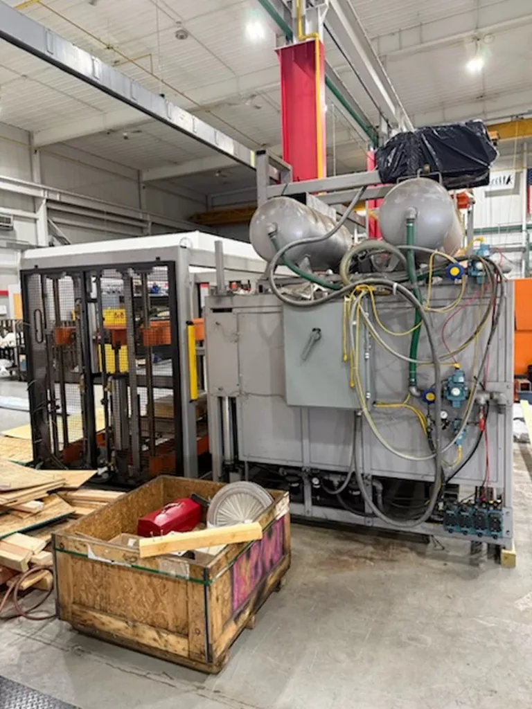 Used LR Equipment CS Series Thermoformer For Sale