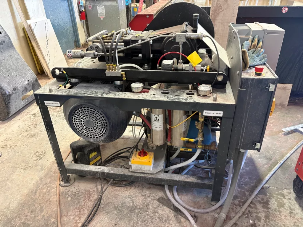 Used Omax Maxiem 2040 5AX CNC Waterjet For Sale