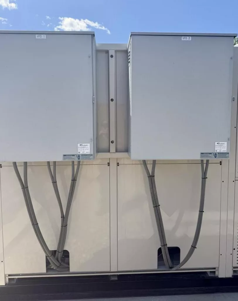 Used Airstack ASP030XC13H2AS1AAAS-410A Chiller For Sale