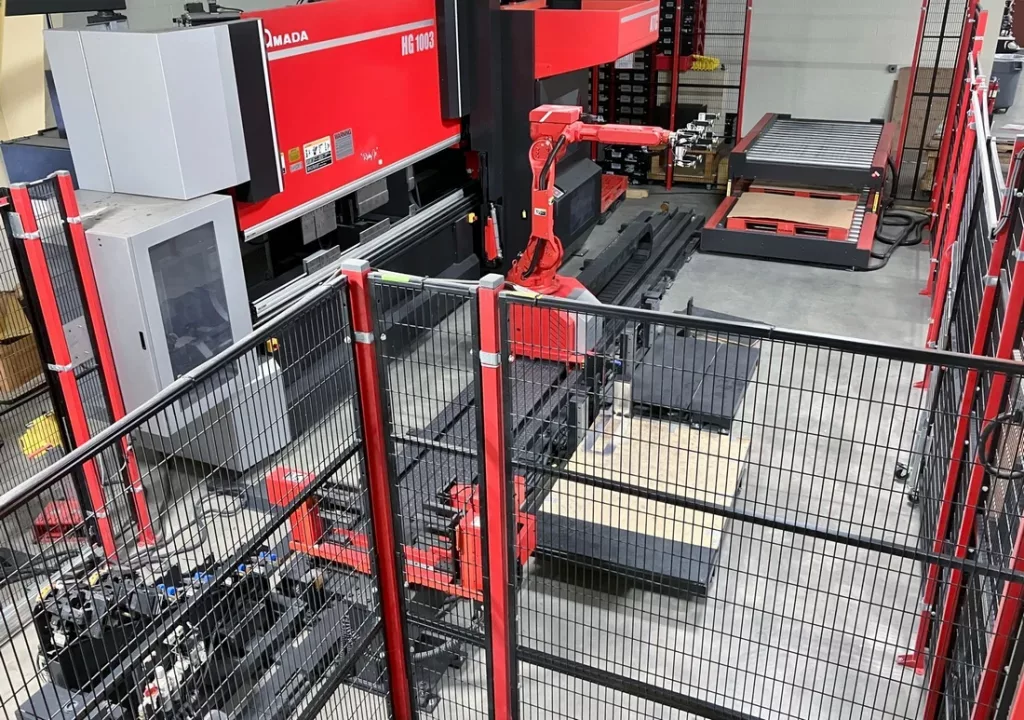 2016 Amada HG1003ARS Press Brake, photo 4 of 15