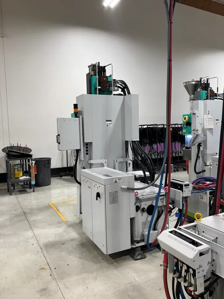 2019 Arburg Allrounder 275V 250-100 Injection Molding Machine, photo 3 of 5