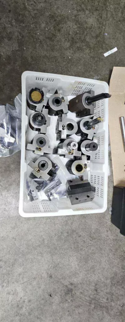 Used Akira Seiki SL20 CNC Lathe For Sale