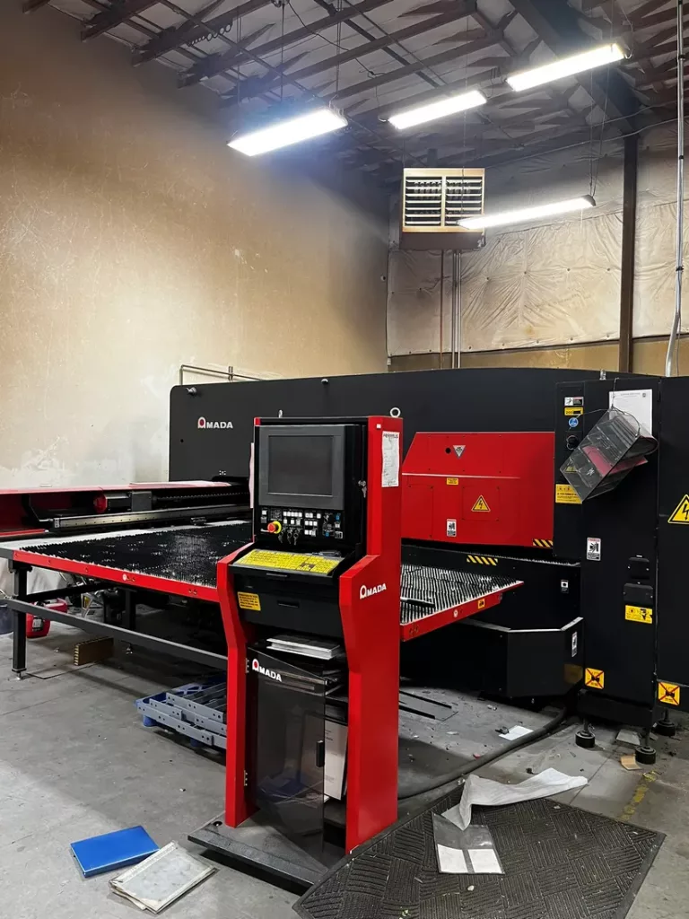 2020 Amada AE2610NT Turret Punch, photo 3 of 17