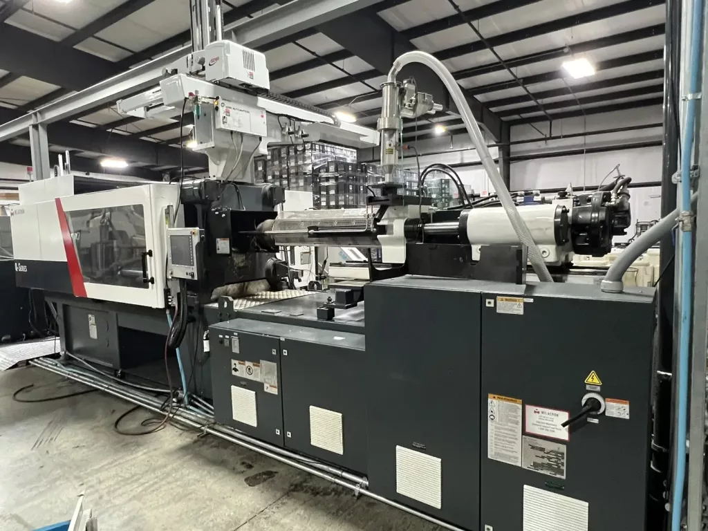 Used Cincinnati Milacron Q315 Injection Molding Machine for Sale