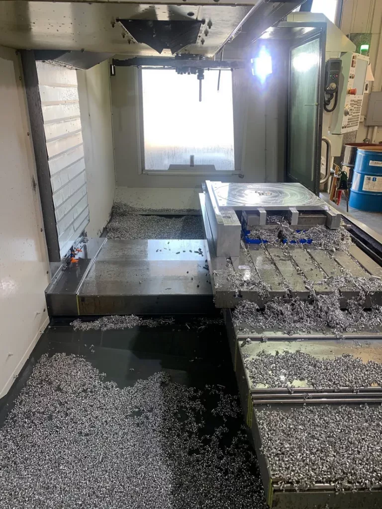 2019 Haas VF-5 CNC Vertical Machining Center, photo 8 of 14
