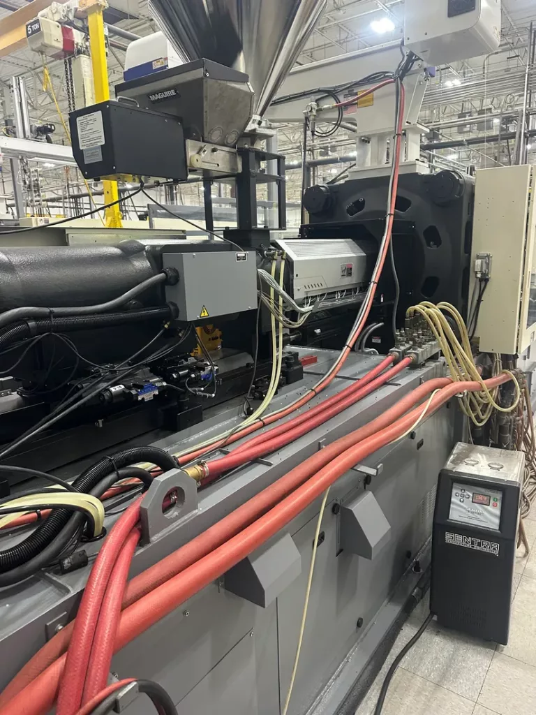 2016 Nissei FNX360IIIA-100A Injection Molding Machine, photo 3 of 4