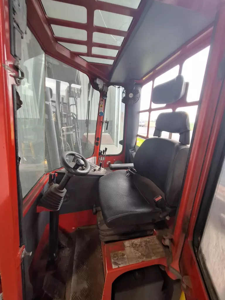 2009 Combi C-19000 Fork Lift, photo 5 of 7