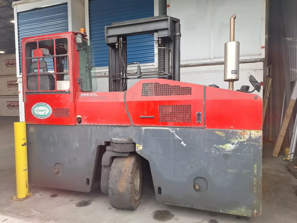 2009 Combi C-19000 Fork Lift, photo 7 of 7