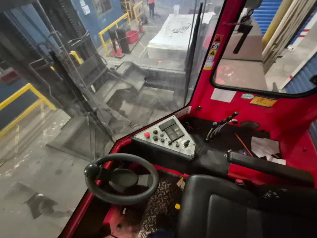 2016 Combilift C-19000 Fork Lift, photo 9 of 9