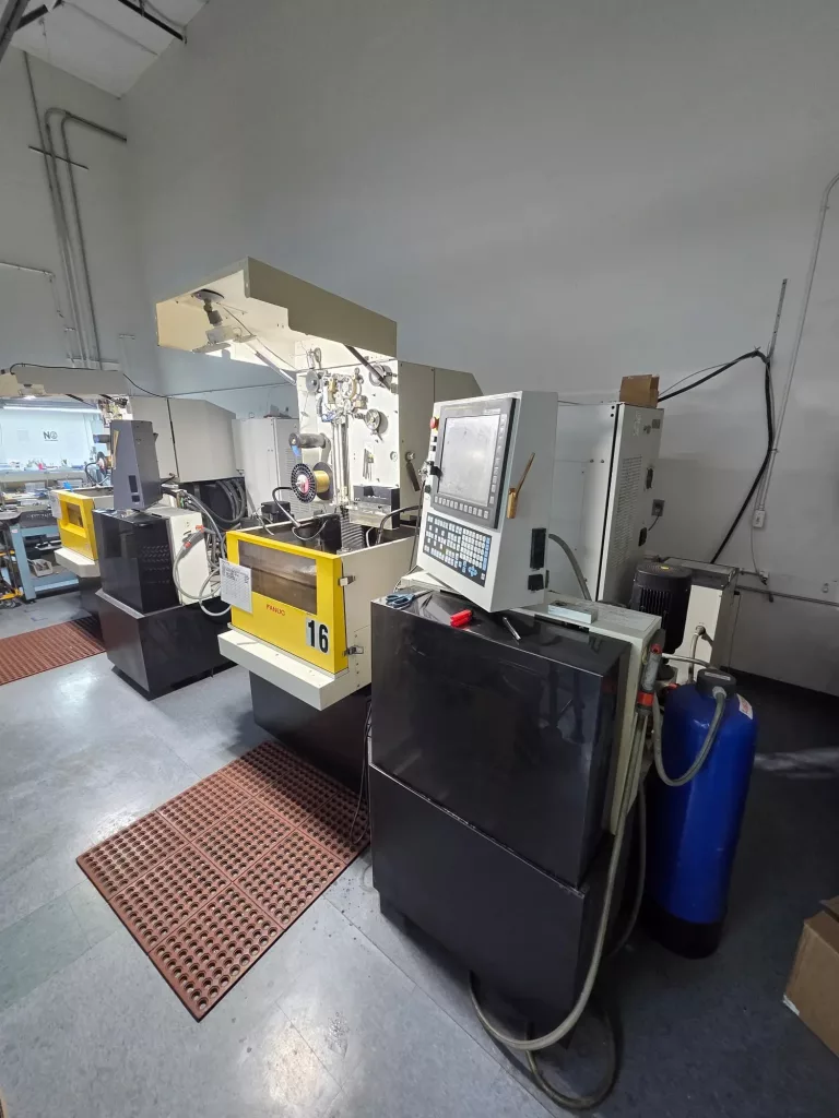 2013 Fanuc Robocut a-C400iA
