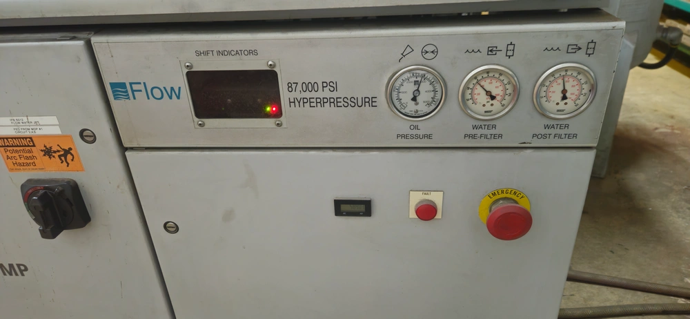 2009 Flow IFB 6012 Waterjet, photo 9 of 13