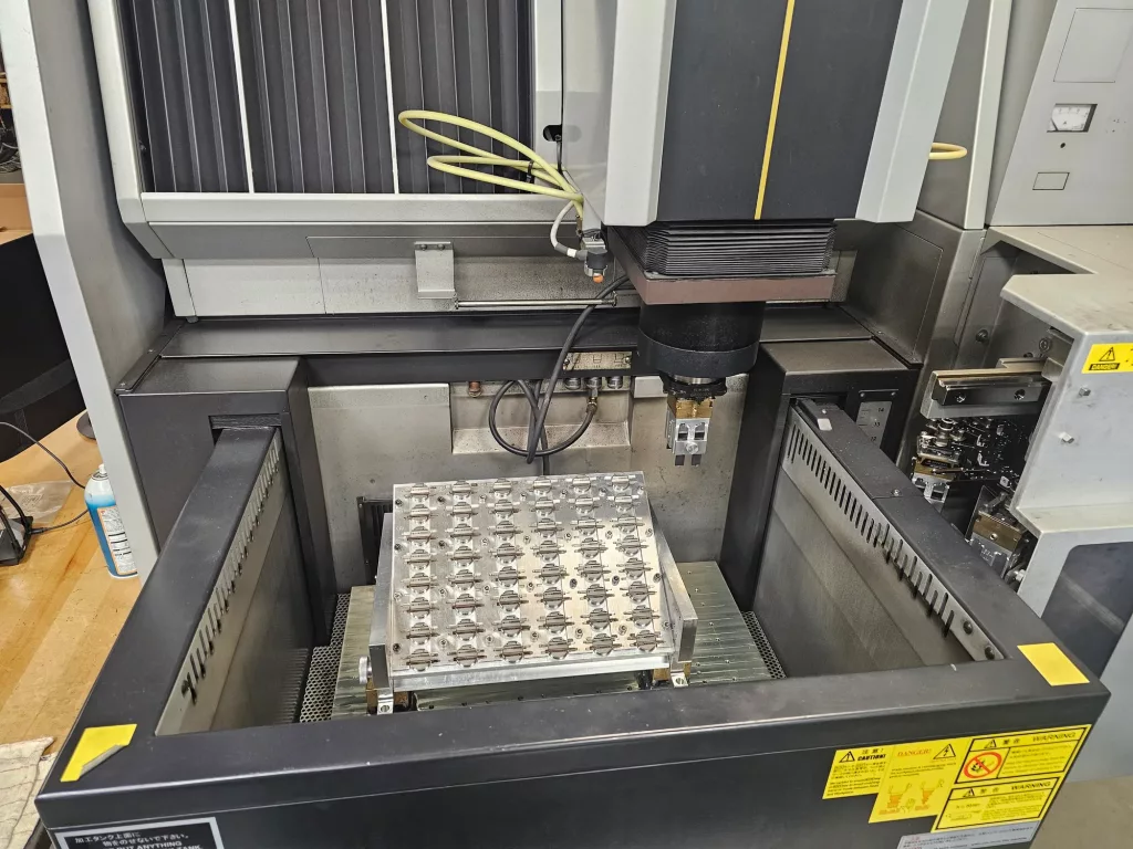 2021 Sodick AL40G EDM Machine, photo 4 of 6