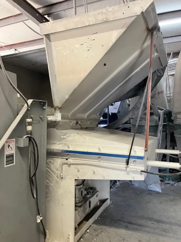 2001 Vecoplan RG-52 Granulator, photo 2 of 6