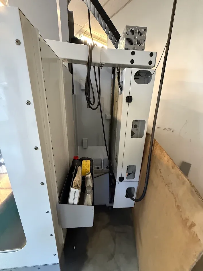 2004 Haas VF-2B CNC Vertical Machining Center, photo 10 of 11