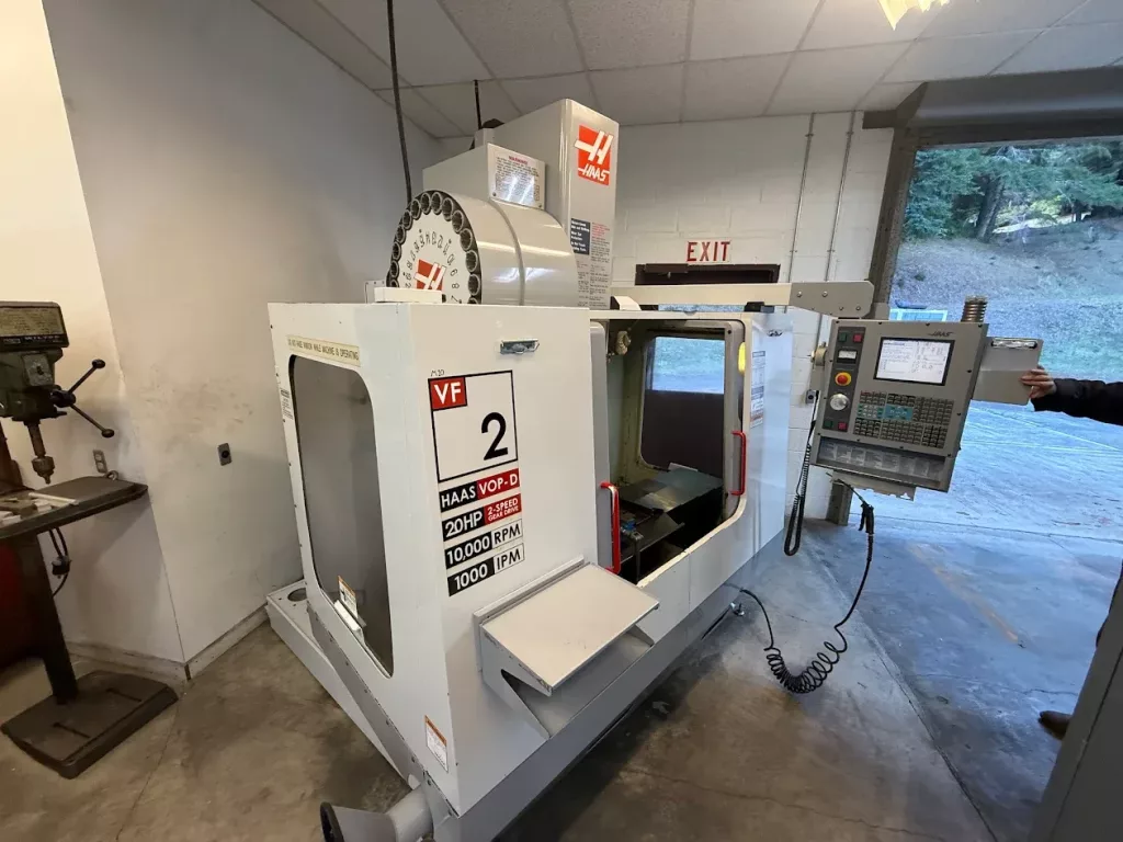 2004 Haas VF-2B CNC Vertical Machining Center, photo 6 of 11