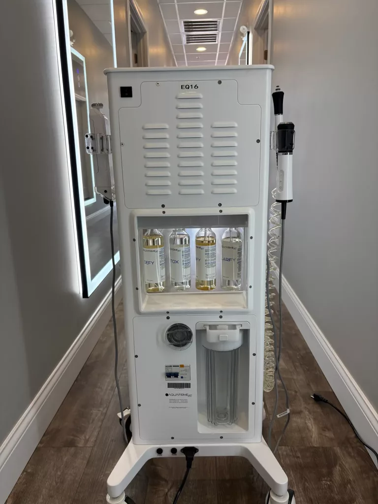 2023 AquaFirme XS Medical Equipment, photo 2 of 6
