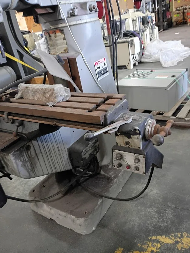 Bridgeport Series 1 Knee Mill, photo 3 of 7
