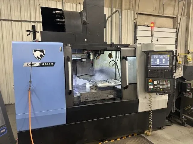 2022 Doosan DNM 5700S