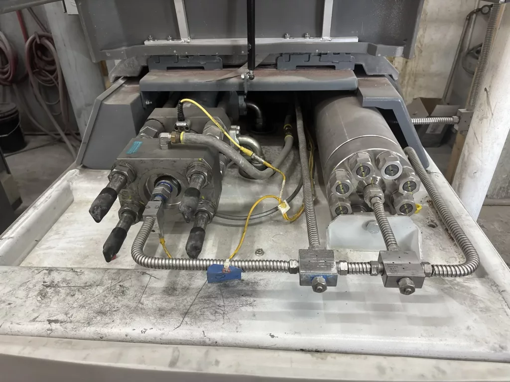2021 Flow Mach 500 4020 XD Waterjet, photo 13 of 23
