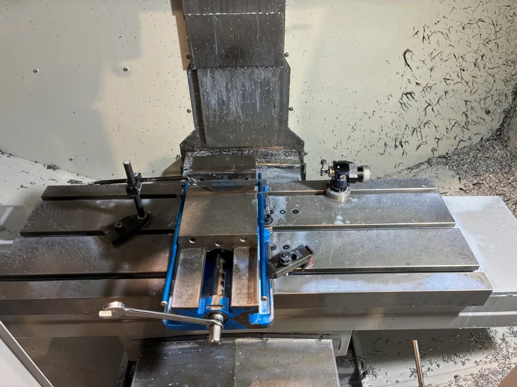 2009 Haas Super Mini Mill 2 CNC Vertical Machining Center, photo 2 of 5