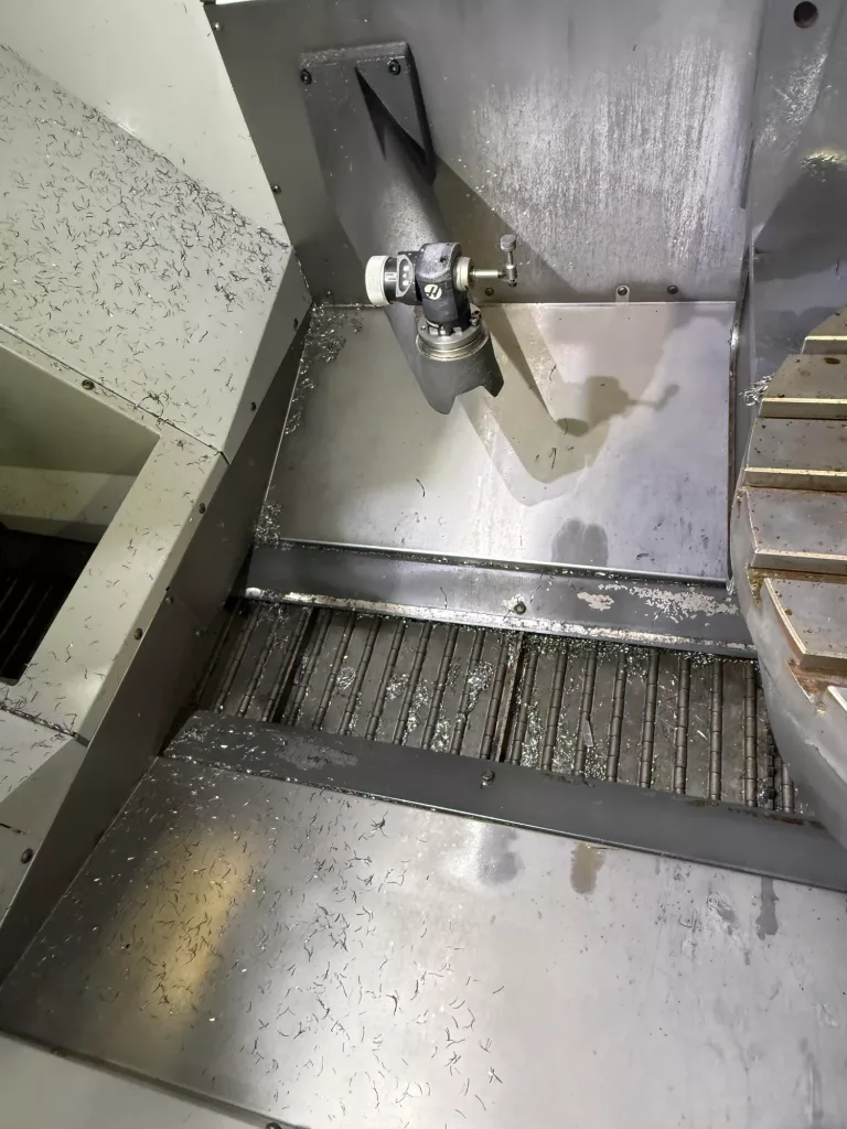 2018 Haas UMC-750 CNC Vertical Machining Center, photo 23 of 30