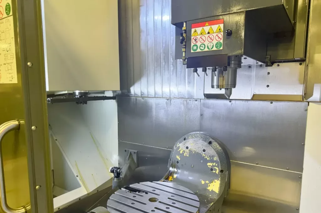 2017 Haas UMC-750SS CNC Vertical Machining Center, photo 3 of 8