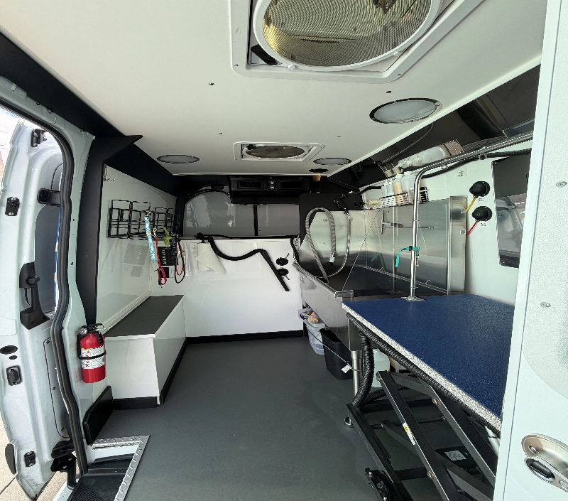 2024 Mercedes-Benz Sprinter 2500 – photo 17 of 19
