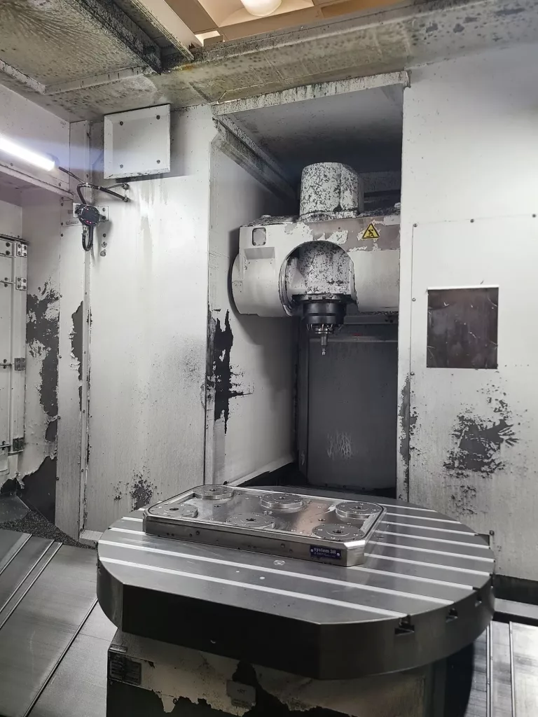 2015 Mikron HPM 1350U CNC Vertical Machining Center, photo 4 of 9