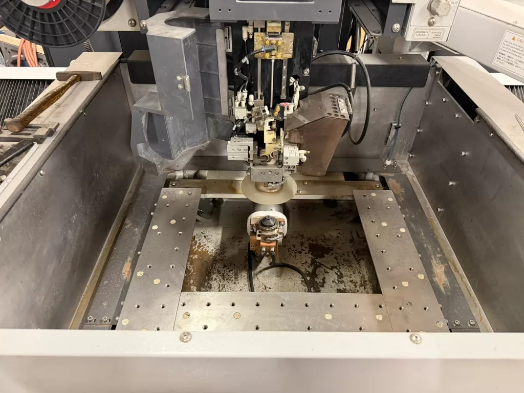 2016 Mitsubishi MV1200S EDM Machine, photo 2 of 4