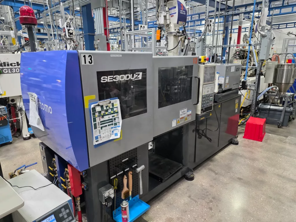 2011 Sumitomo SE30DUZ-C50 Injection Molding Machine, photo 1 of 5