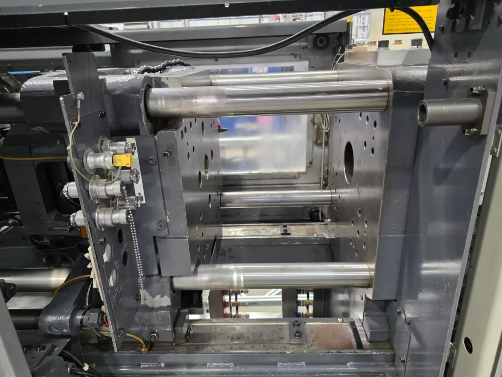2012 Sumitomo SE50DUZ-C110 Injection Molding Machine, photo 4 of 10