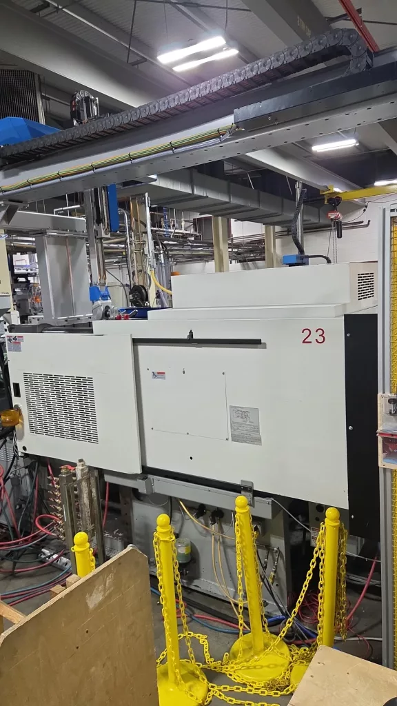 2007 Toyo Si-300-III Injection Molding Machine, photo 3 of 3